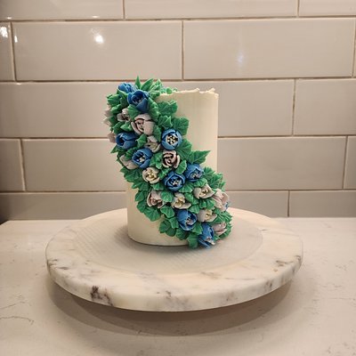 5" Cake (8-10 Servings)