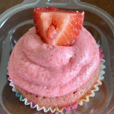 Half Dozen Gourmet Cupcakes