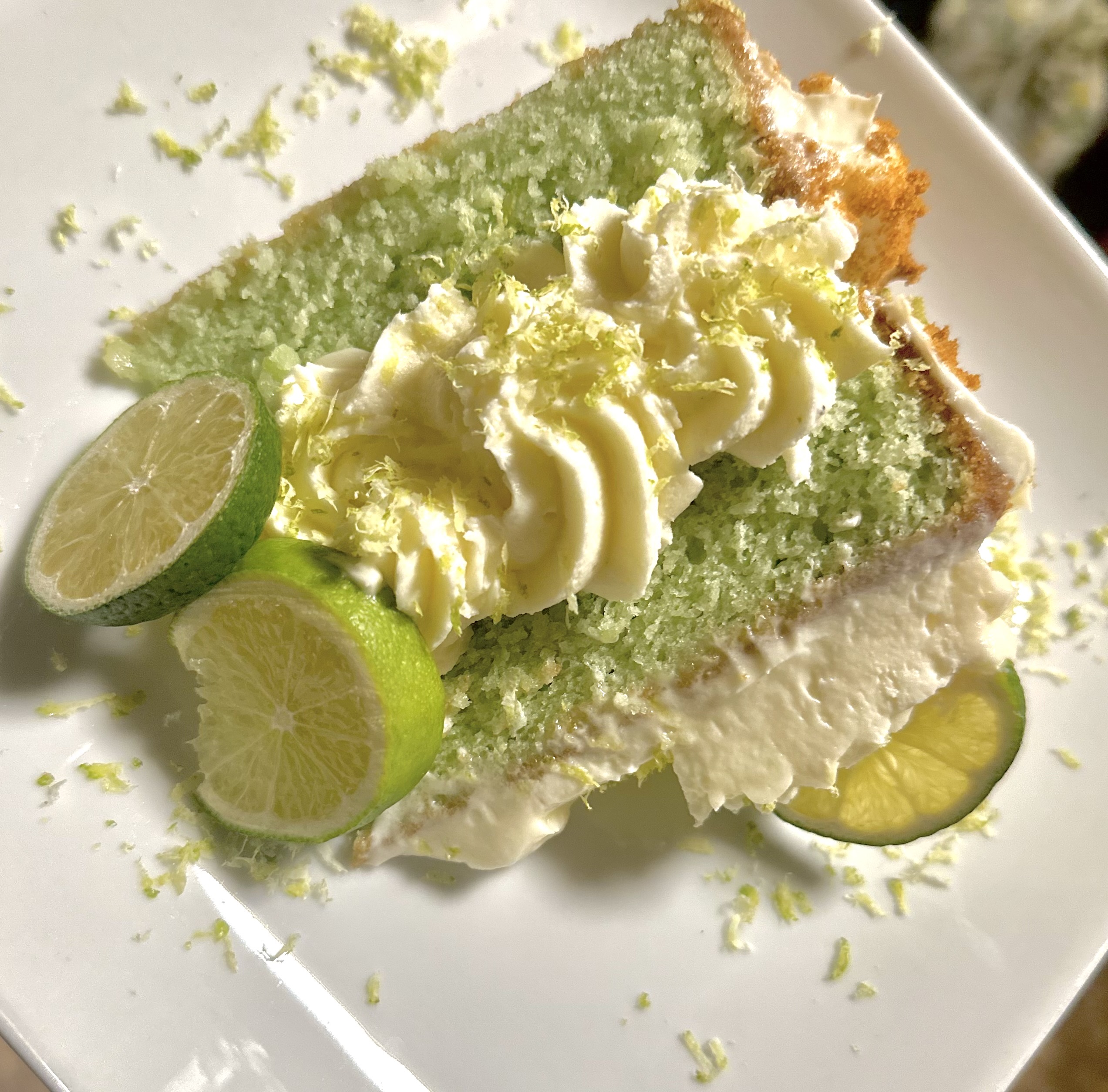 8 Inch Round 2 Layer Key Lime 