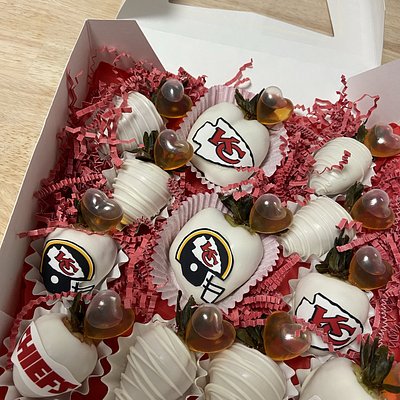 Custom Strawberries 12 Count