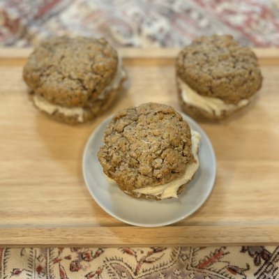 Oatmeal Cream Pies