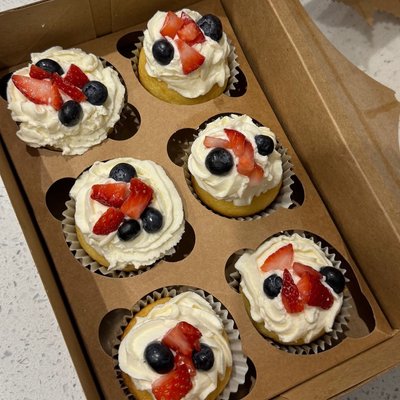 Tres Leches Cupcakes