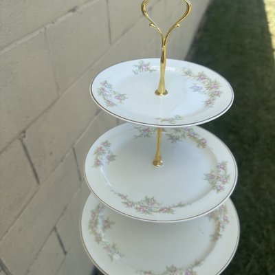 Display Stand RENTAL