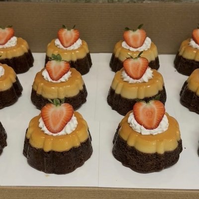 Bundt Mini Chocoflanes