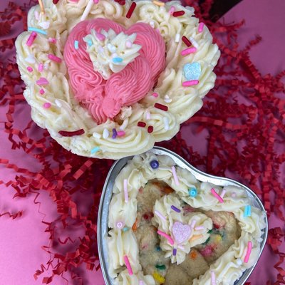 Heart Cookie Cake ( 2.5oz)