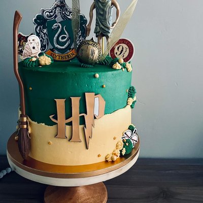 12” 3 Layer (35-40 People) 
