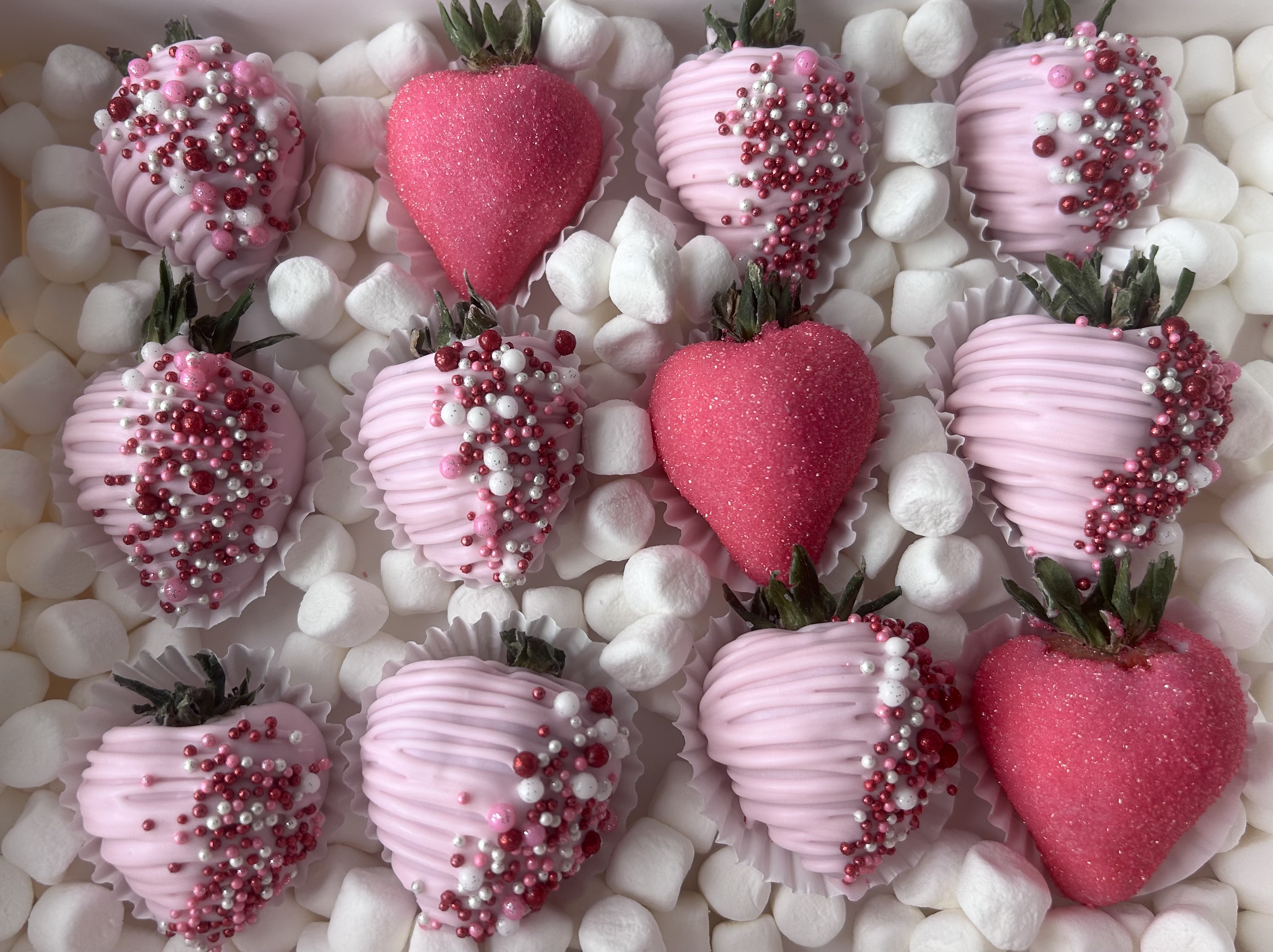 Chocolate Covered Strawberries ( 1 dozen)