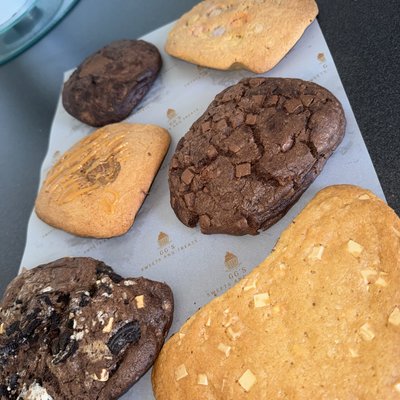 Large Cookies