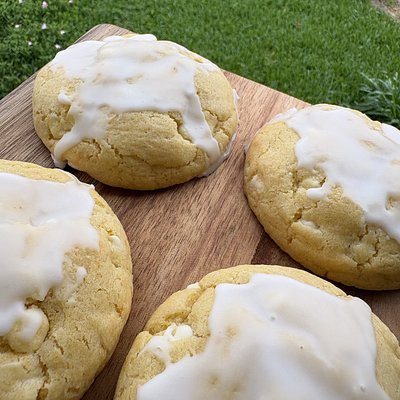 Half Dozen Stuffed Lemon Delight