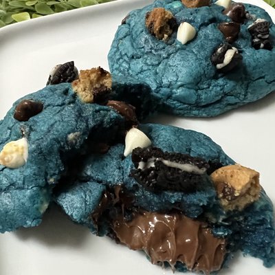 Cookie Monster Cookies 