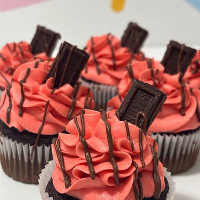 Raspberry Truffle Cupcake