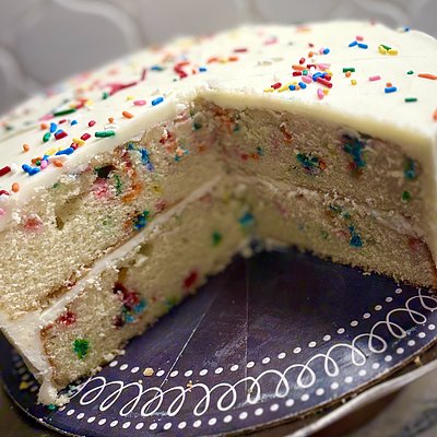 Funfetti - Whole Cake - 6” Round With 3 Layers