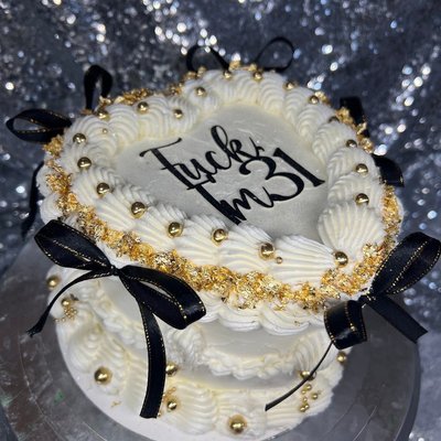 6in Heart Shaped Cake 