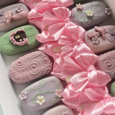Cakesicles 