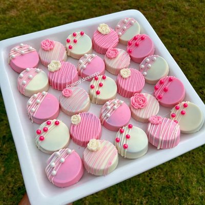 Dipped Oreos 