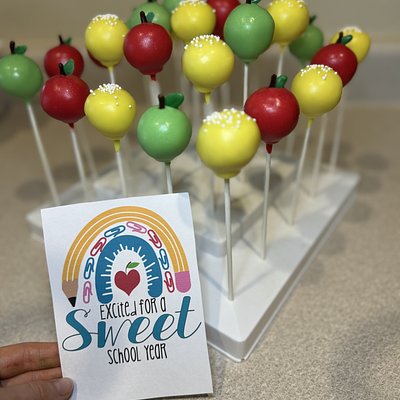 Teacher Appreciation Cake Pops 