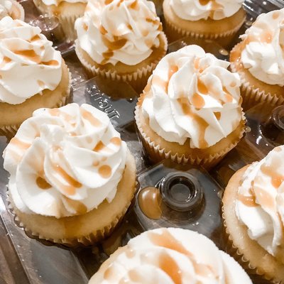 1 Dozen Salted Caramel Cupcakes