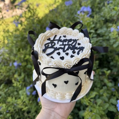 4” Tall Bento Cake 