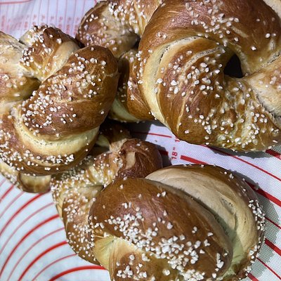 Pretzels (6/Order)