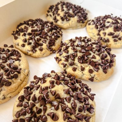 Jumbo Cookies
