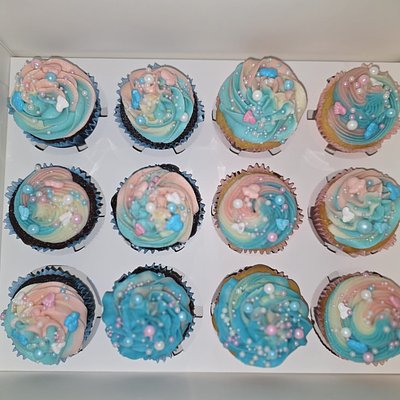 Large Cupcake Box Of (12)