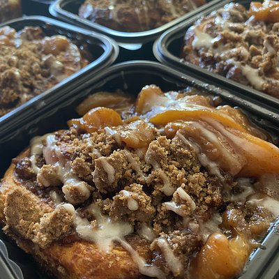 Peach Cobbler Cinnamon Roll
