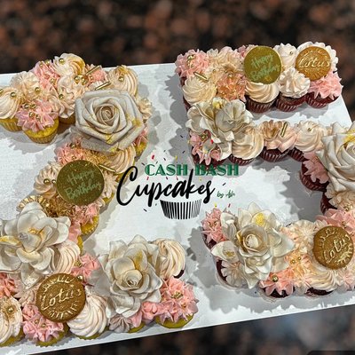 Cupcake Cake w/ Minis (Two Digits/Letters)