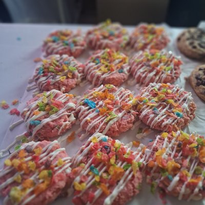 Fruity Pebble Sugar Cookies