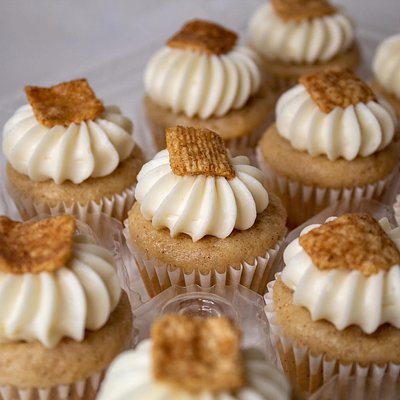 Cinnamon Toast Crunch cupcakes