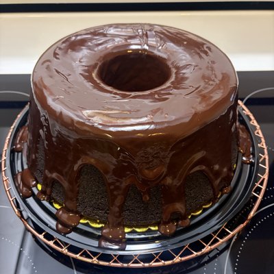 Mile High Chocolate Pound Cake With Chocolate Ganache 