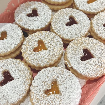Linzer Tart Cookies 