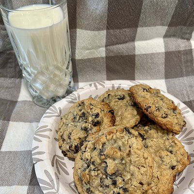 Oatmeal Raisin Cookies