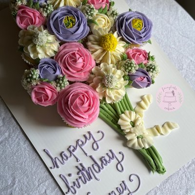 Cupcake Bouquet 💐 1dozen 