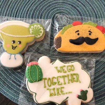 Decorated Valentine Sets