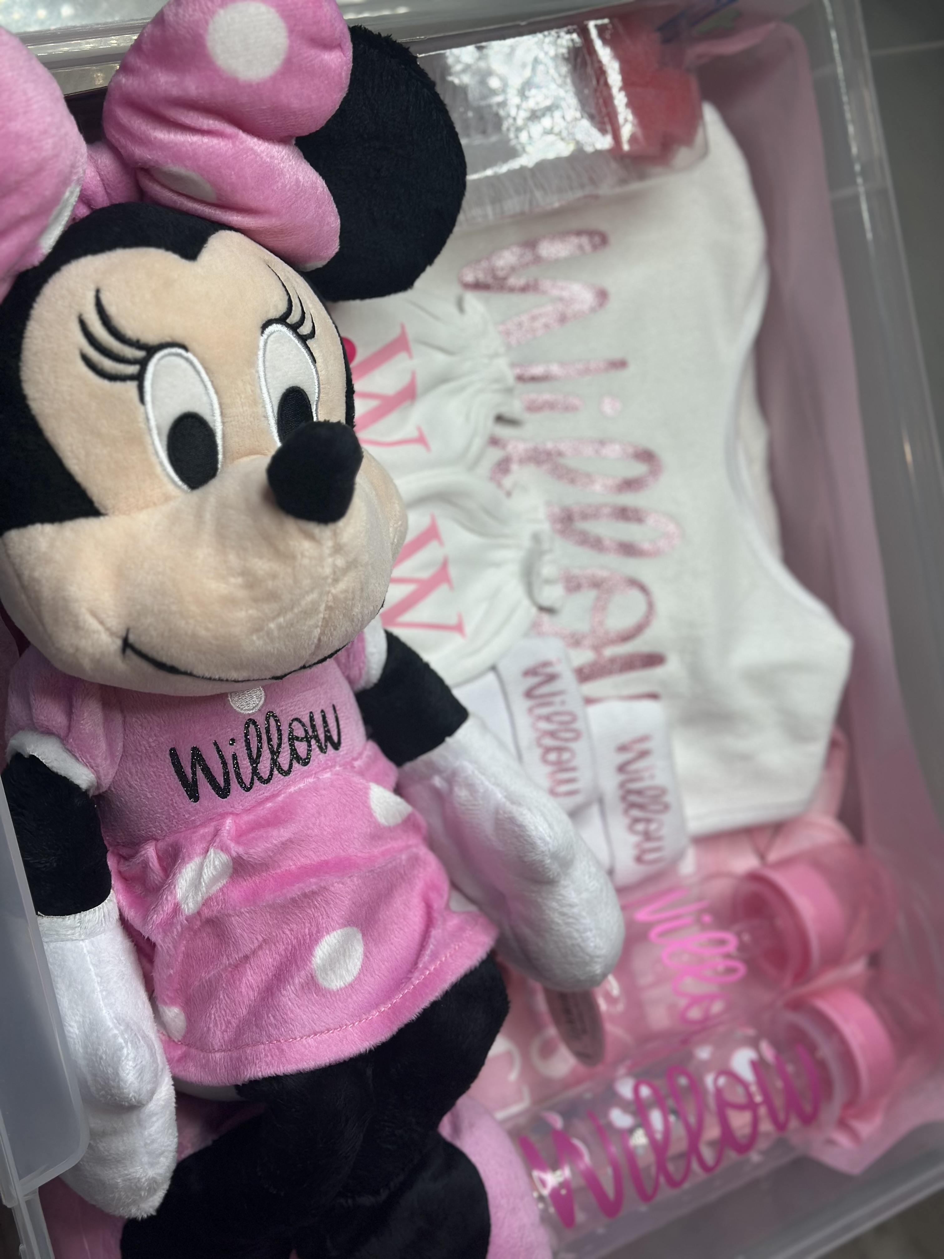Custom Baby Boxes – Personalized Essentials for Your Little One!