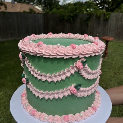 8” Round Cake
