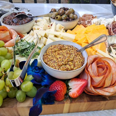 Charcuterie Board (Half Sheet)