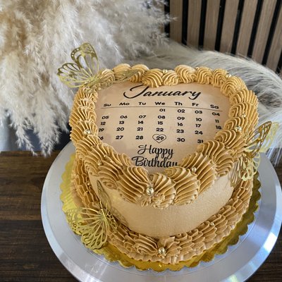 Custom Cakes