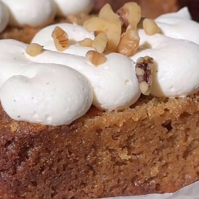 mini carrot cake loaf