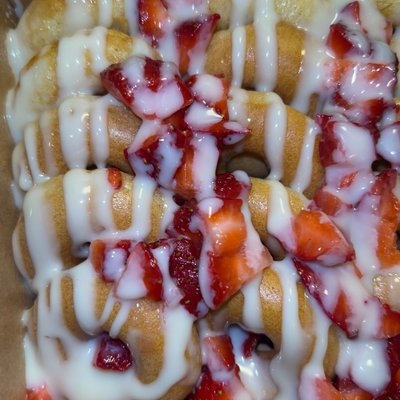 Strawberry Drip 