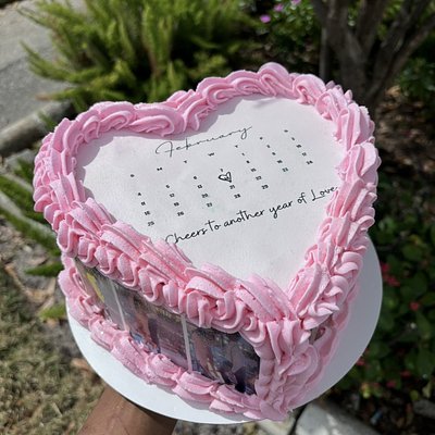 Calendar Cake