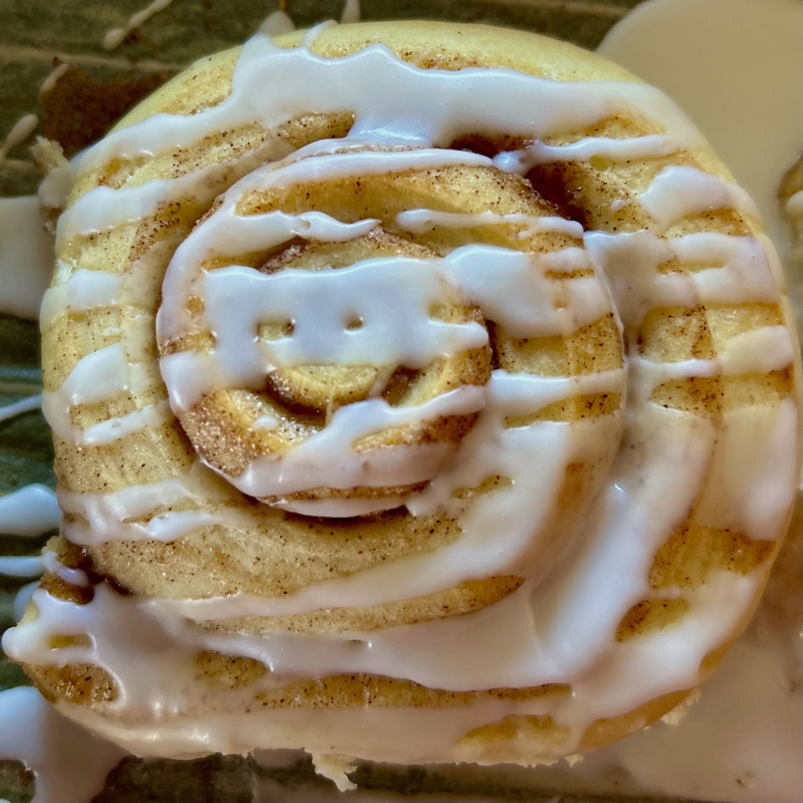 Cinnamon Rolls (4 ct)