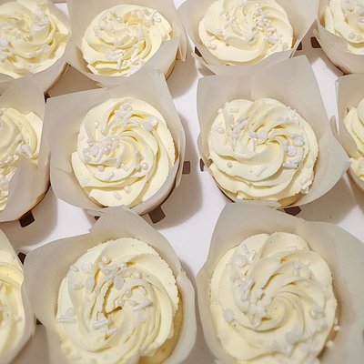 Vanilla Cupcakes
