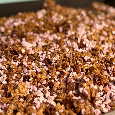 7 Oz Bag Of Peach & Pecan Granola