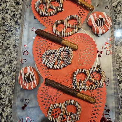 Chocolate Covered Pretzels