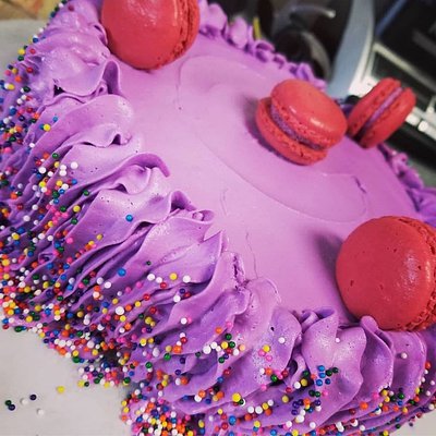 Custom Cakes