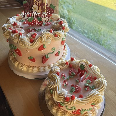 Custom Matching Cake Set ( Large &  Smash) 