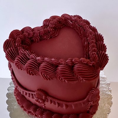 Vintage Heart Cake