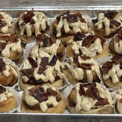 25 Piece Party Tray Of Your Flavor Choice Mini Cinnamon Buns