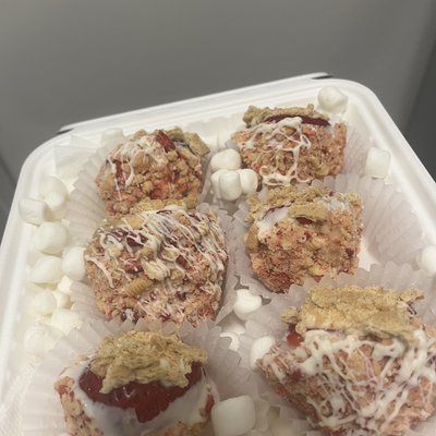 Cheesecake Stuffed Strawberry Shortcake 